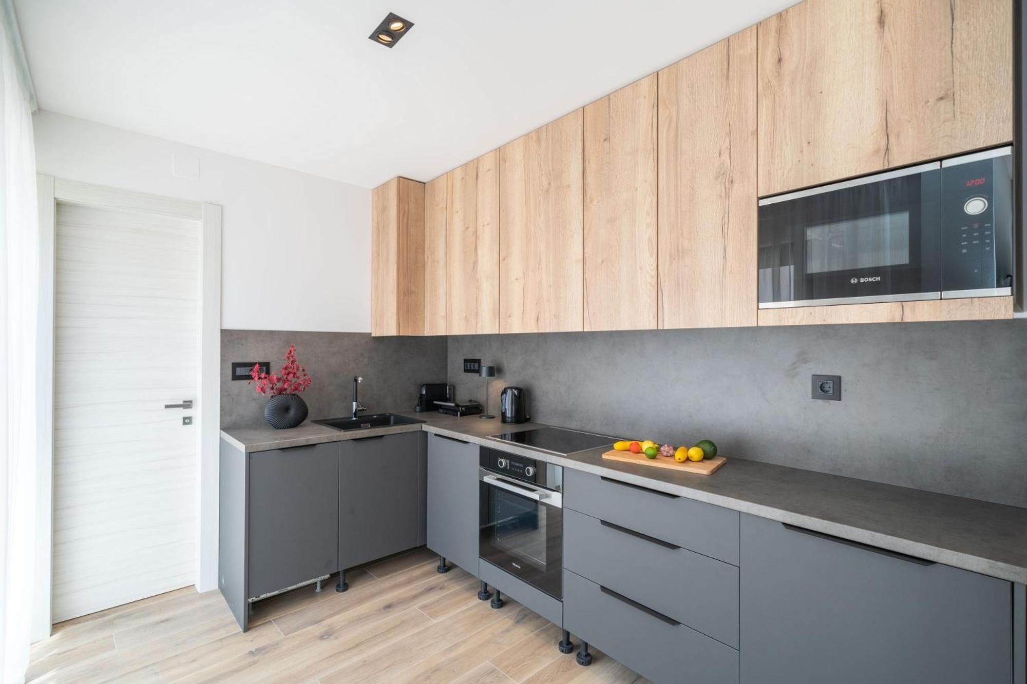 Apartments Villa Royale Кавтат Стая снимка